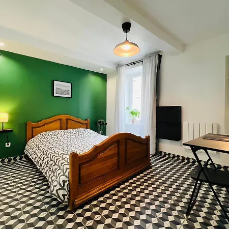 Appartement Dnn - Retro 1Br, Center Thiers - Free Wifi And Parking - Near Vichy, Clermont, Lyon Extérieur photo